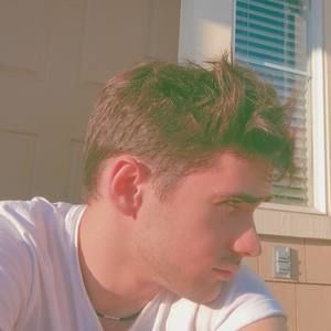 Meet your Posher, Evan